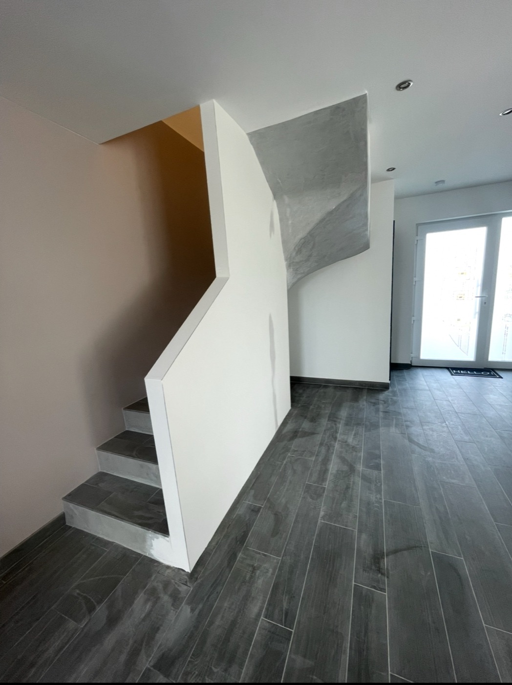 Détail de chantier de plâtrerie intérieure – LT PLAC