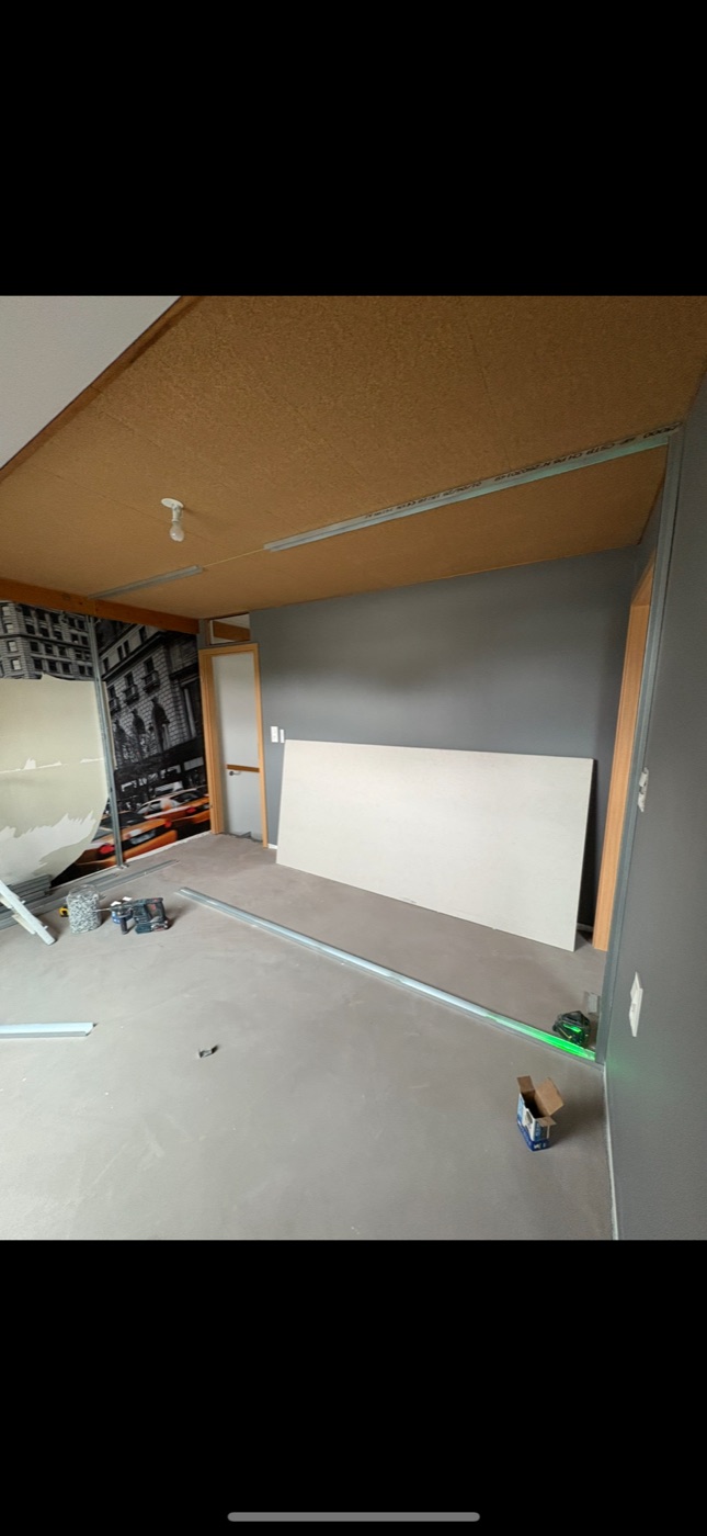 Photo verticale de chantier intérieur – LT PLAC